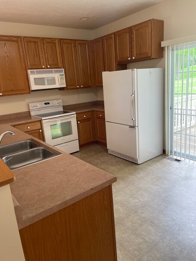 Foto del edificio - 2509 Sandhutton Ave