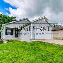 Building Photo - 112 Newport Ln