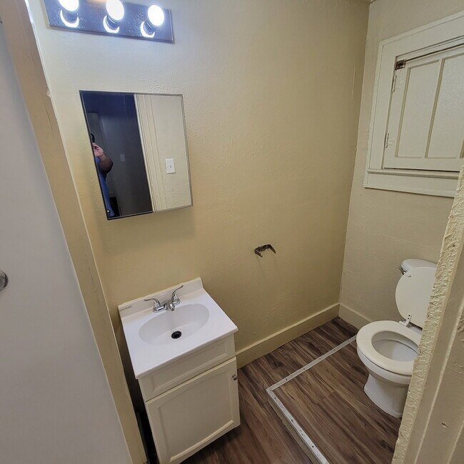 Foto del edificio - Christian Park 4BR/2BA House w/Garage!