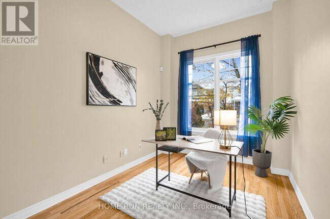 Building Photo - 517 Devonwood Cir