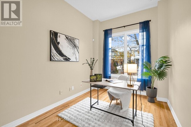 Photo du bâtiment - 517 Devonwood Cir