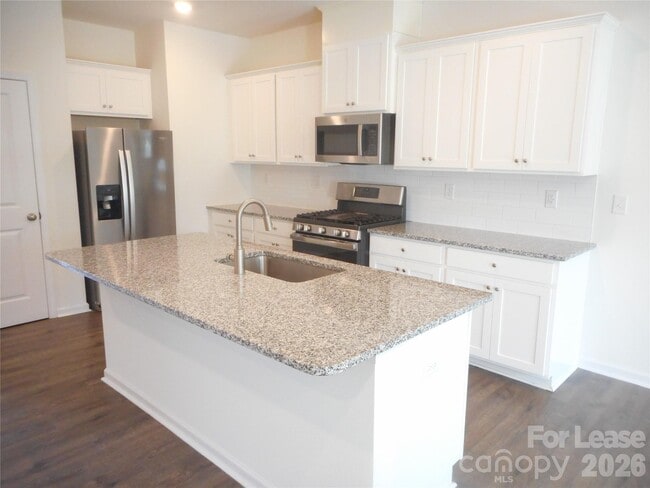Foto del edificio - 758 Earhart St NW