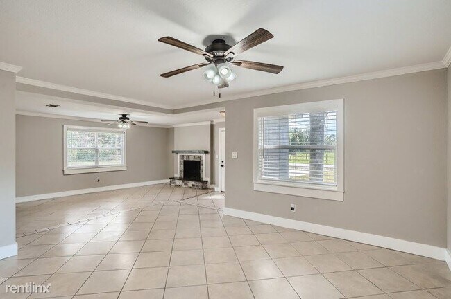 Building Photo - 3 br, 2 bath House - 3702 West Reynolds St...