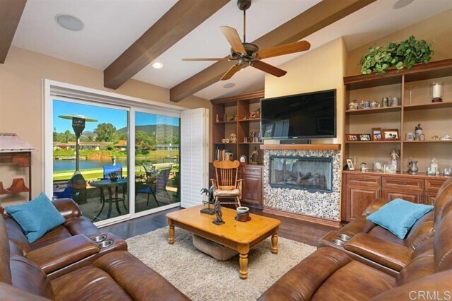 Building Photo - 921 La Fiesta Ln