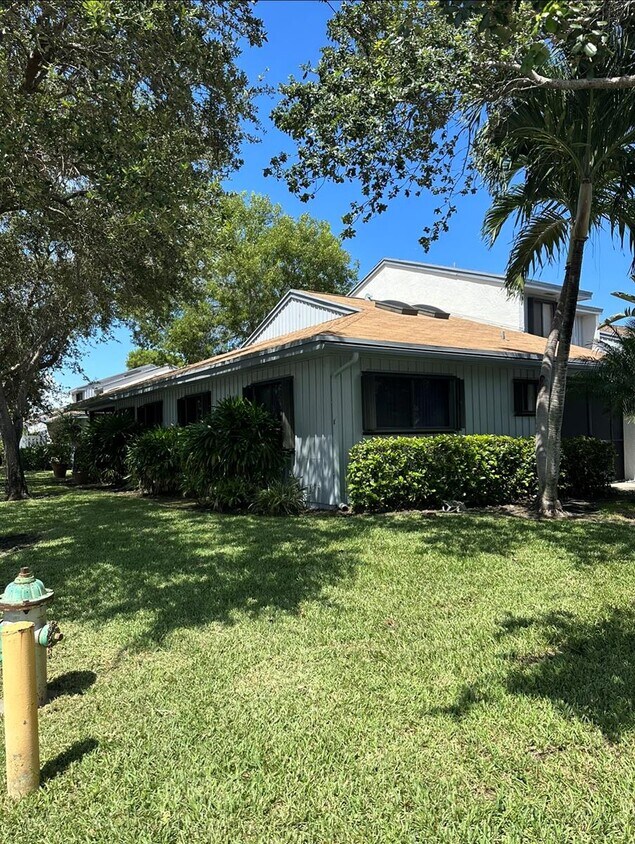 Foto principal - 1533 Gabriel St