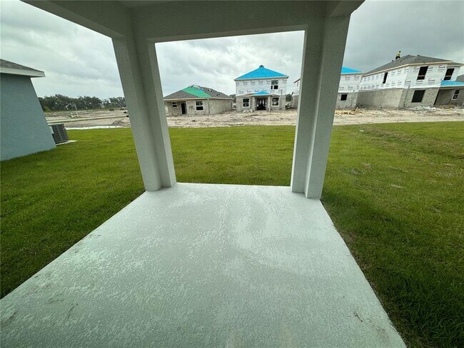 Building Photo - 13133 Oak Hill Way