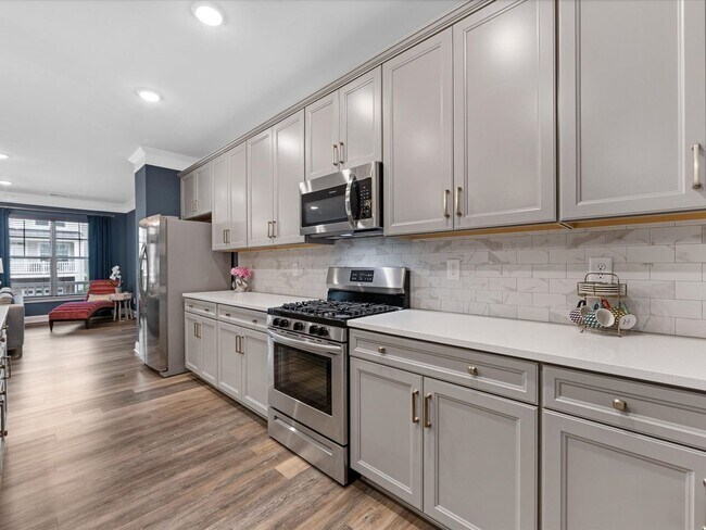 Foto del edificio - 2314 Creekmere Ln