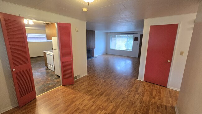 Foto del edificio - 6546 25th Ave NE