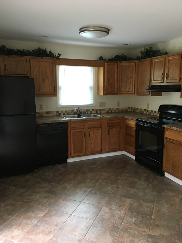 Building Photo - 8515 Confederate Pl Dr