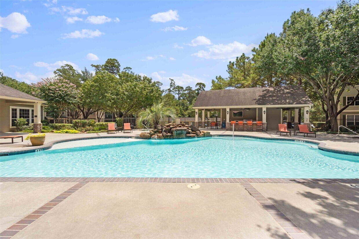 Foto del edificio - 2400 Spring Rain Dr