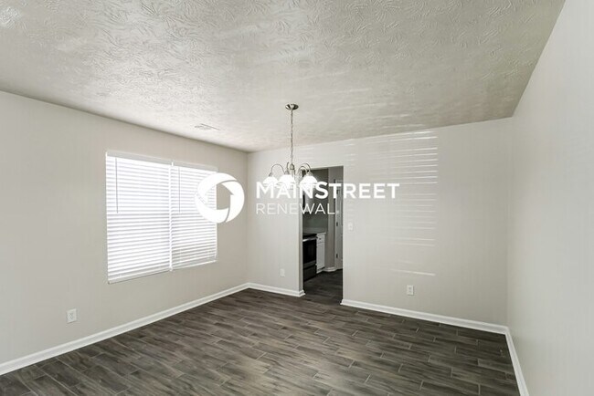 Foto del edificio - 3 Bedroom Pet-Friendly Home in LITHONIA, G...
