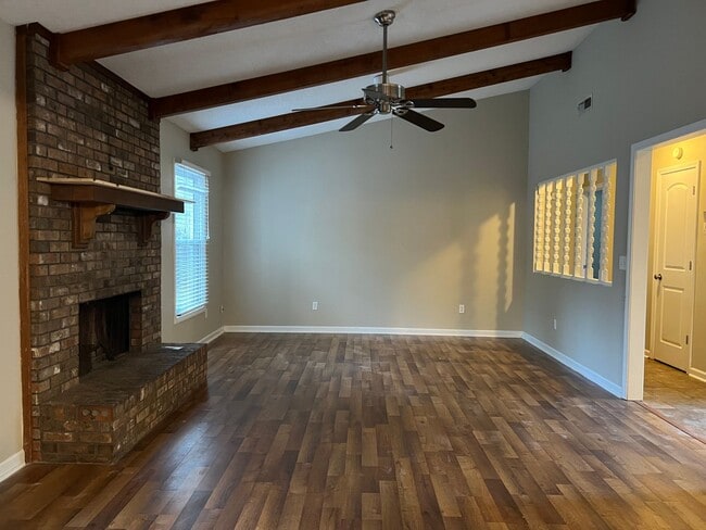 Building Photo - 103 Chickasaw Rd