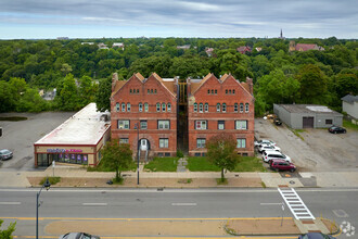 Building Photo - 514 Lake Ave