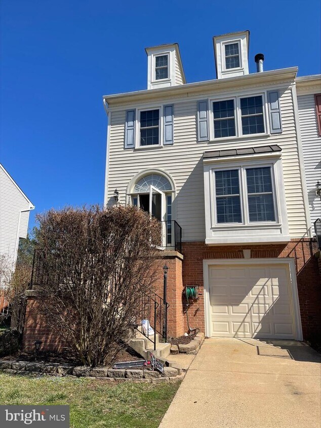 7063 Kings Manor Dr, Alexandria, VA 22315 Townhouse for Rent in Alexandria, VA