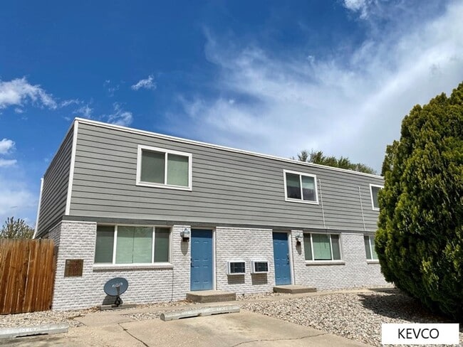 1747-1759 E 16th St - 1747-1759 E 16th St Apartment