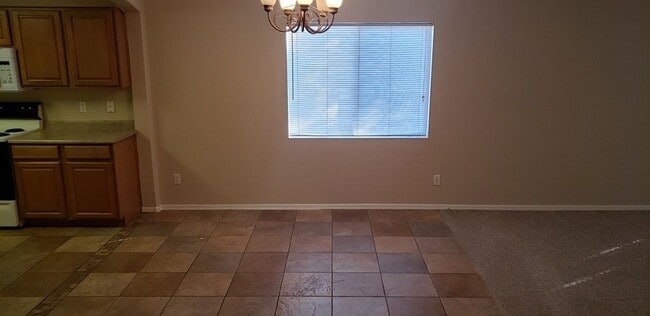 Photo - 2434 S 83rd Dr House