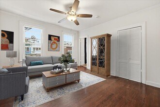 Building Photo - 132 Thorne St