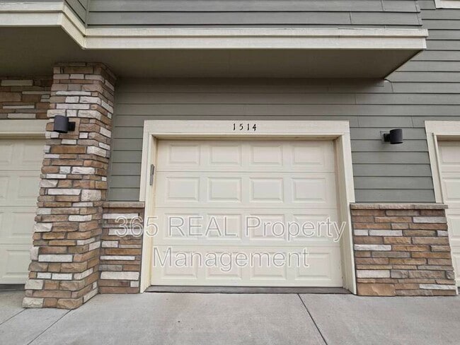 Building Photo - 6603 W 3rd St