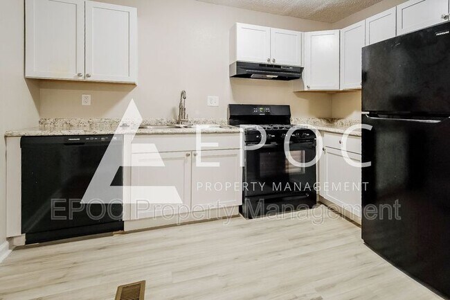 Foto del edificio - 3525 E King St N