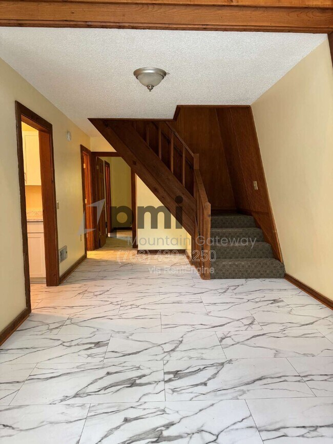 Foto del edificio - 150 Cross Creek Trail