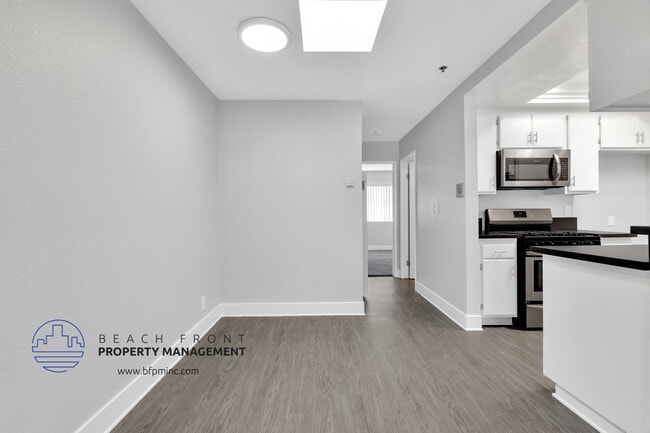 Building Photo - 4433 W 120th St.