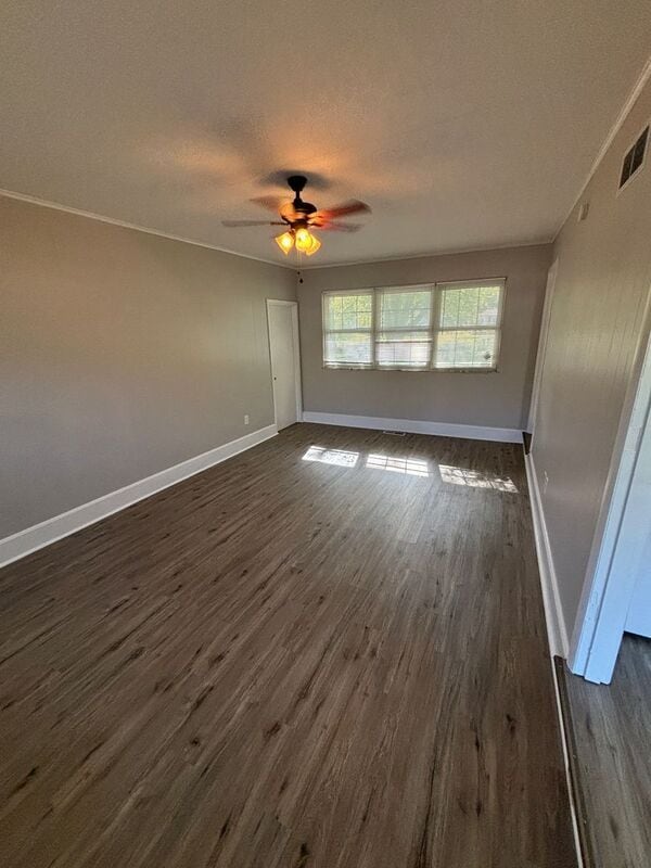 Building Photo - 1028 Briarbrae Dr