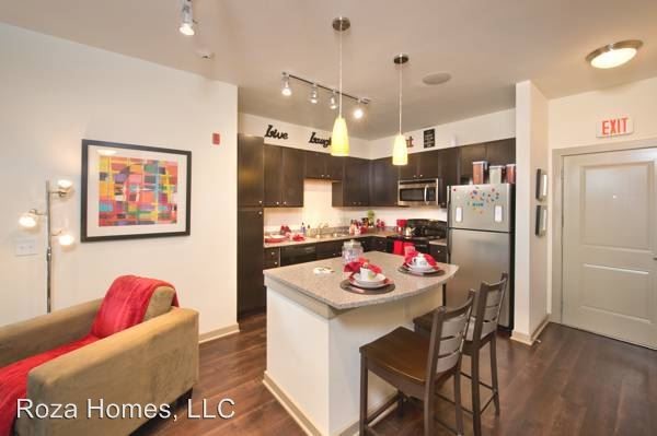 Foto del edificio - 4 br, 2 bath House - 704 E Normal