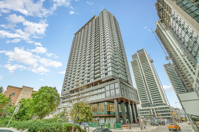 Photo du bâtiment - 19 Western Battery Rd