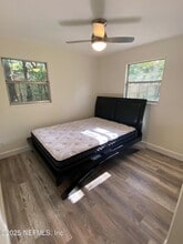 Building Photo - 7262 Kivler Dr