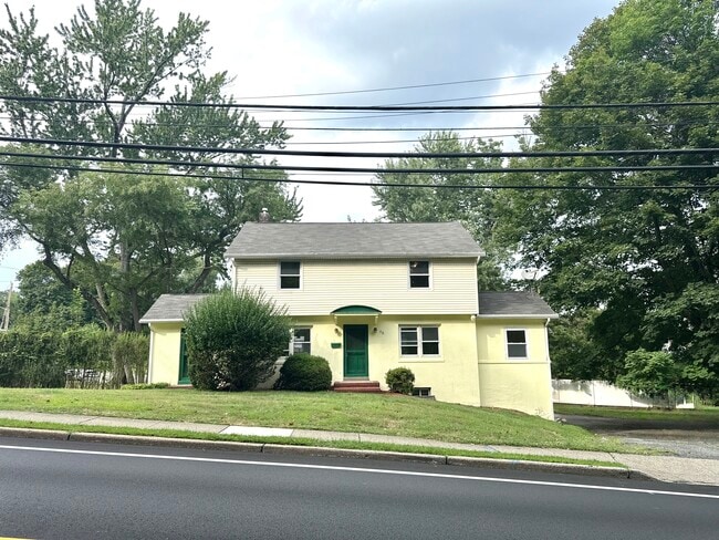 Building Photo - 93 W Grand Ave