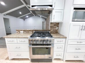 Building Photo - 21603 Park Wind Ct