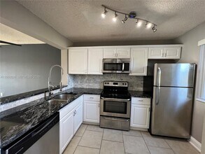 Building Photo - 5200 NW 31st Ave