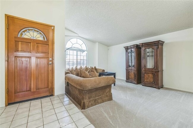 Foto del edificio - 26323 Corona Dr