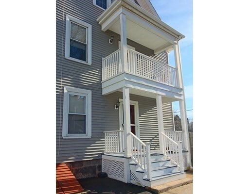 Primary Photo - 420 Essex St
