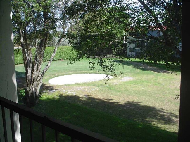 Building Photo - 8940 S Hollybrook Blvd