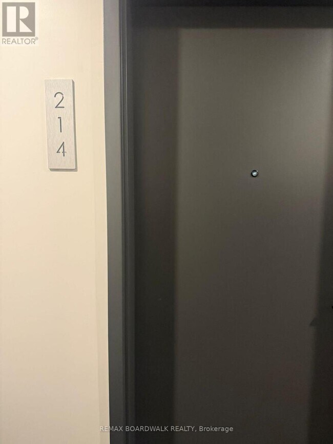 Photo du bâtiment - 3600 Brian Coburn Blvd.