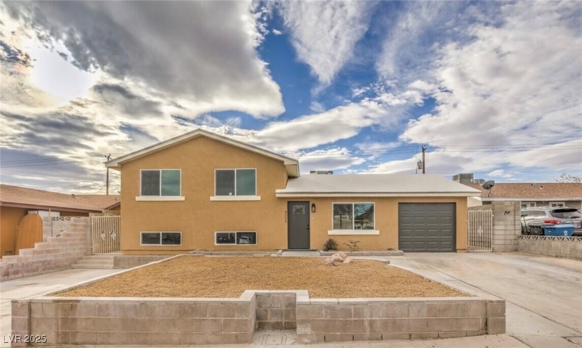 Foto principal - 6325 Alta Dr