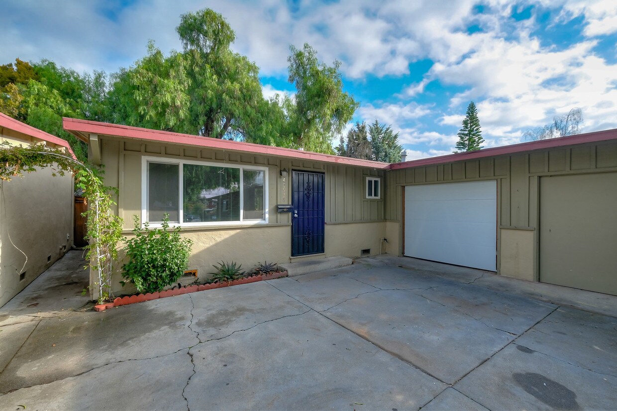 40928 Fremont Blvd, Fremont, CA 94538 Apartments in Fremont, CA