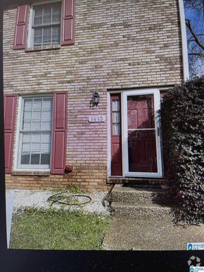 Building Photo - 1413 17th Way S