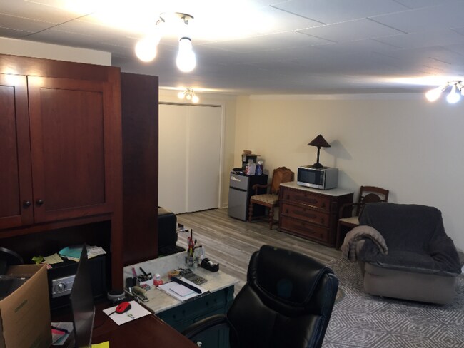 Foto del edificio - 944 Juniper St