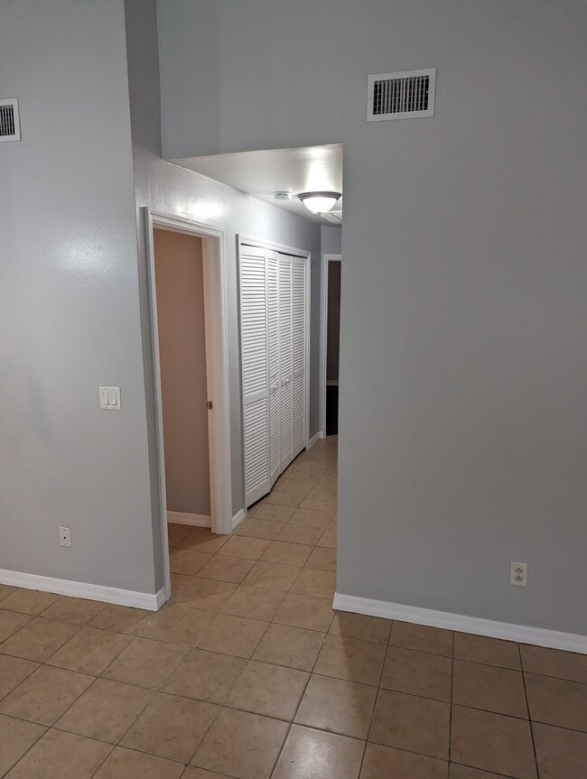 Photo - 6026 W Jones St House