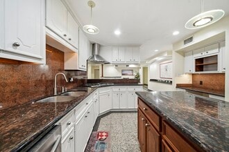 11730 Denise Dr