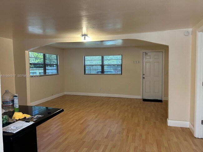 Foto del edificio - 8866 SW 126th St