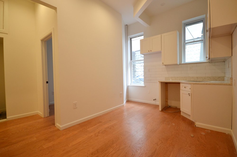 Primary Photo - 279 Saint Nicholas Ave