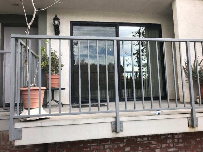 Building Photo - 14237 Foothill Blvd