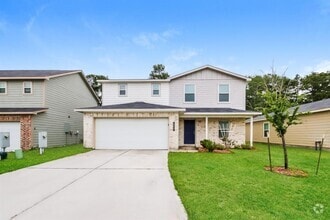 Building Photo - 15641 Del Norte Dr