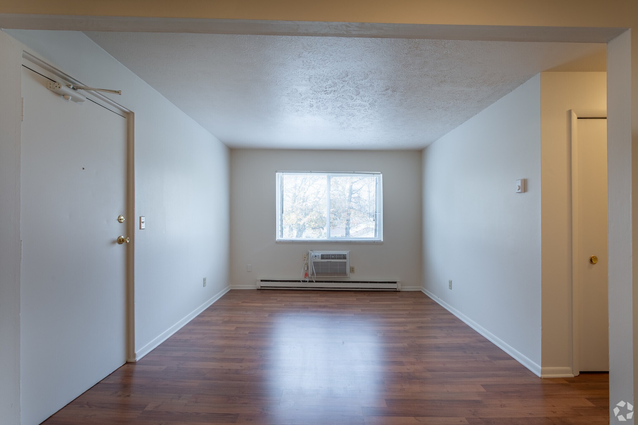 Hidden Creek Apartments – photo 3