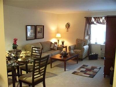 Building Photo - 9895 Palace Hall Dr