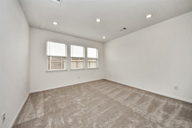 Foto del edificio - 18010 Whitetail Run Ln