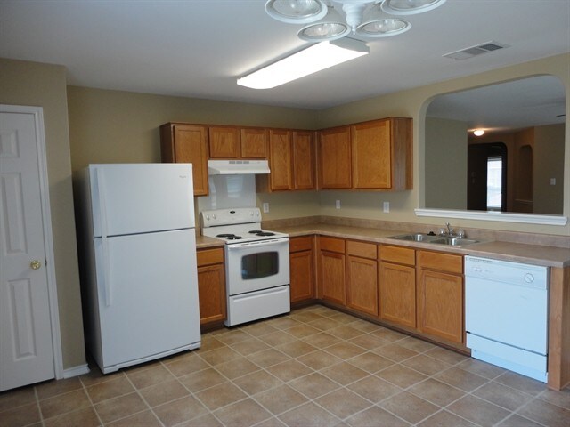 Building Photo - 11122 Buckskin Bend